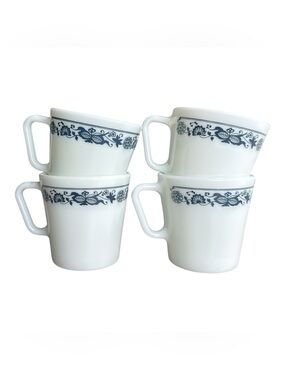 Vintage Pyrex Old Town Blue Onion Coffee Mugs Set of 4 Corelle Cottagecore